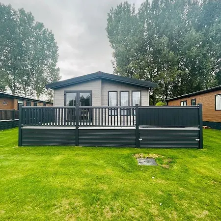 Holiday home Luna With Hot Tub *