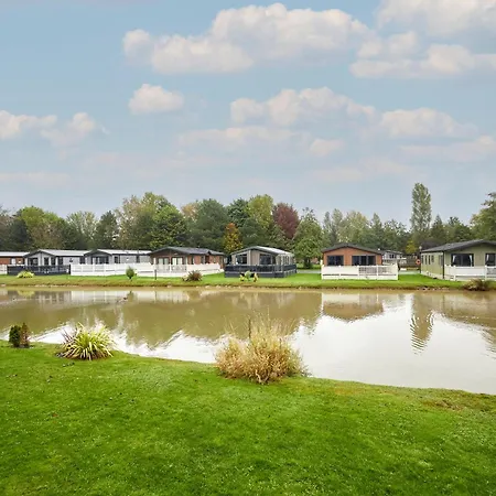 Holiday home Luna With Hot Tub *
