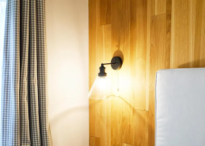 Luna With Hot Tub * York