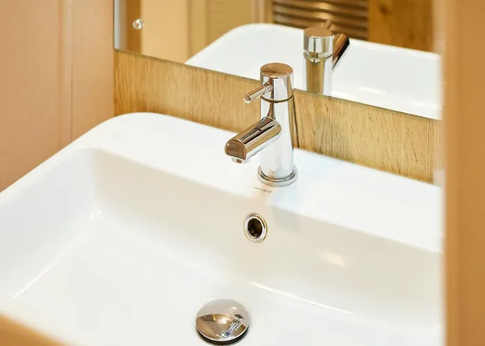 Luna With Hot Tub * York